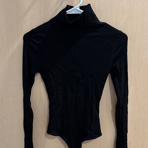 Lulus ribbed turtleneck bodysuit